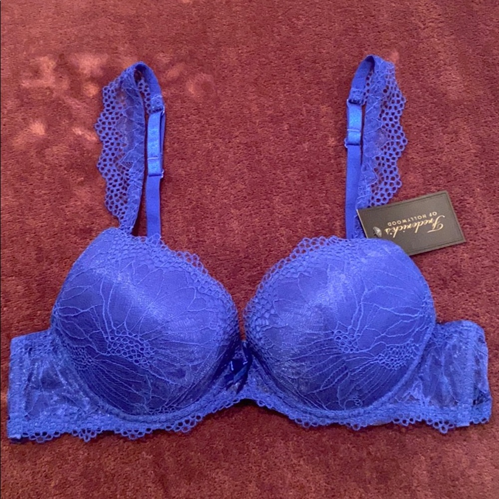 Frederick’s of Hollywood Saffron push-up bra